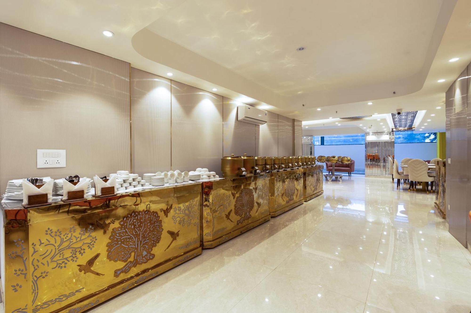 Hotel Ginger Palace Delhi Airport نيودلهي المظهر الخارجي الصورة