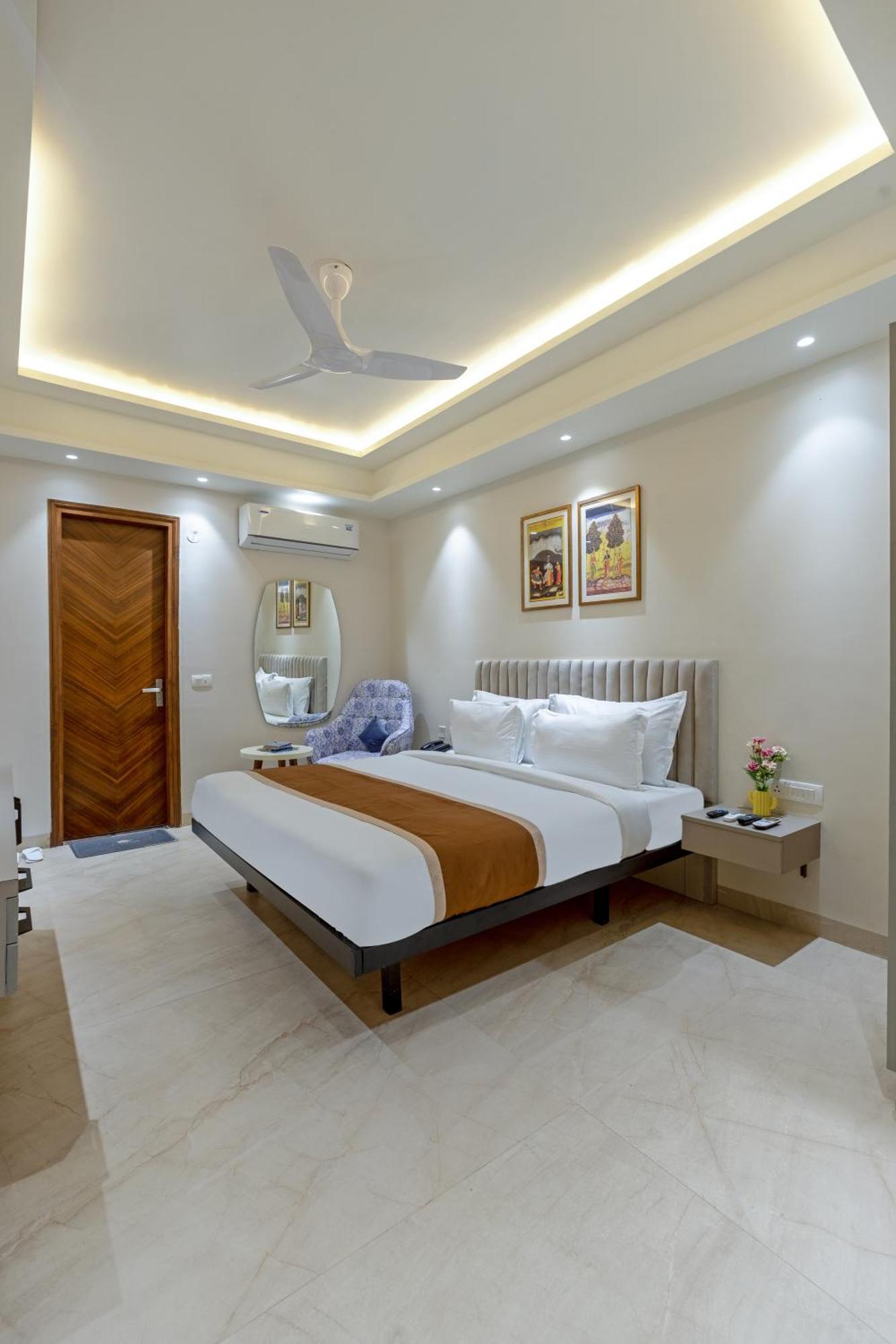 Hotel Ginger Palace Delhi Airport نيودلهي المظهر الخارجي الصورة